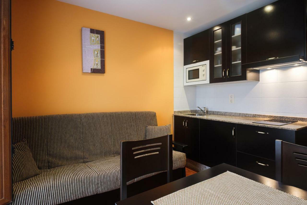 Apartamentos De Herminia Manzaneda  Εξωτερικό φωτογραφία