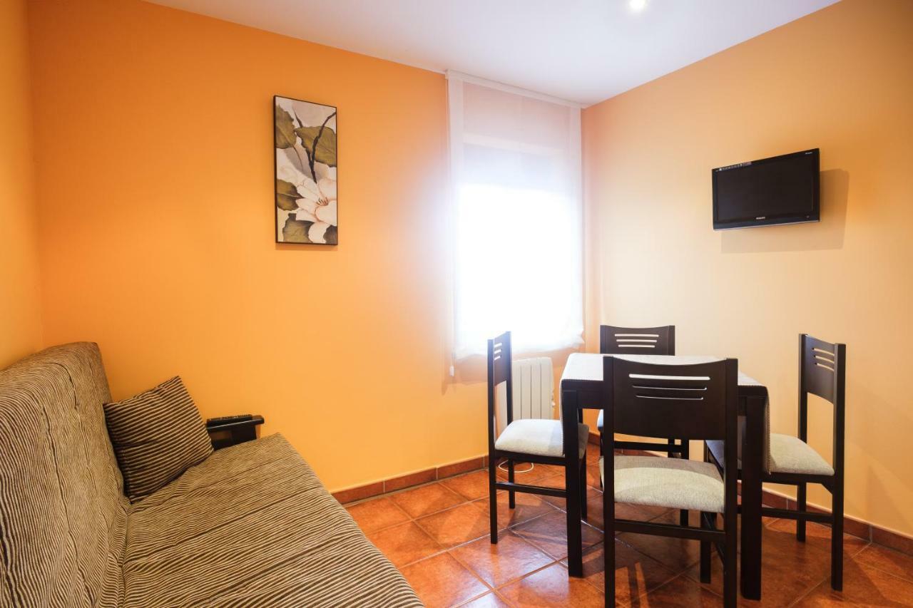 Apartamentos De Herminia Manzaneda  Εξωτερικό φωτογραφία