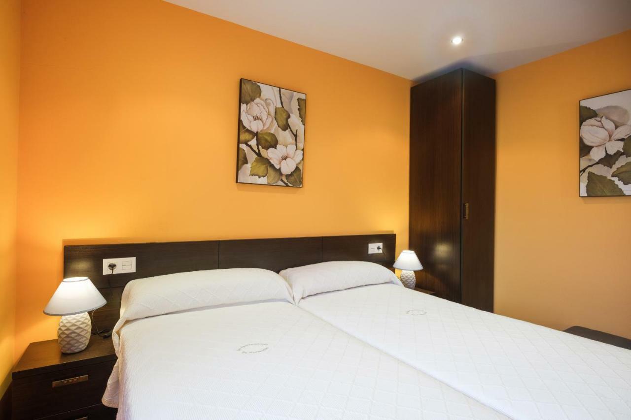Apartamentos De Herminia Manzaneda  Εξωτερικό φωτογραφία