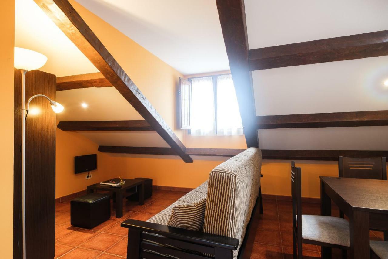 Apartamentos De Herminia Manzaneda  Εξωτερικό φωτογραφία