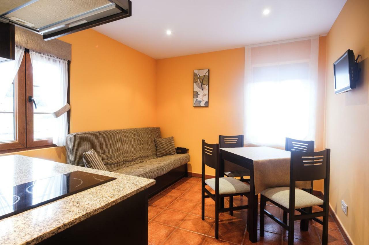 Apartamentos De Herminia Manzaneda  Εξωτερικό φωτογραφία