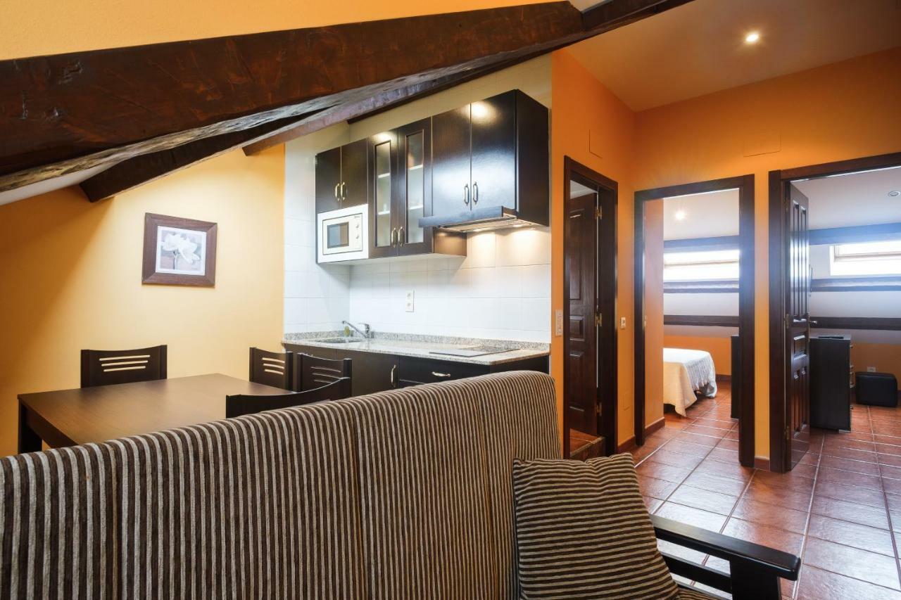 Apartamentos De Herminia Manzaneda  Εξωτερικό φωτογραφία